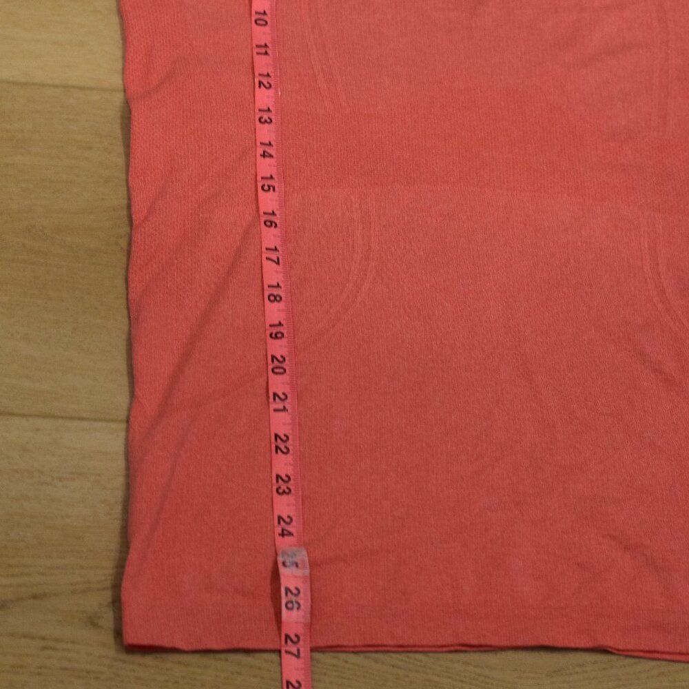 🧡 Lululemon Women's Coral Short Sleeve Top‎ – Approx. Size 12 🧡 - Picture 7 of 7